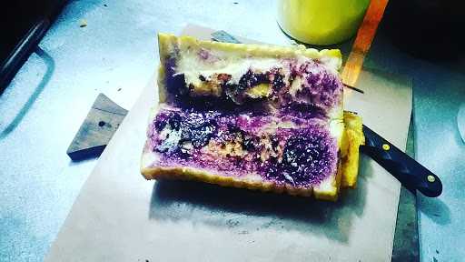 Roti Bakar Liverpool Gowongan 1