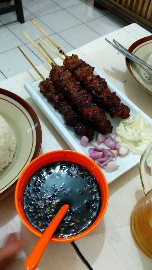 Sate Babi Maranatha 5