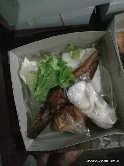 Angkringan Sambel Lele 2