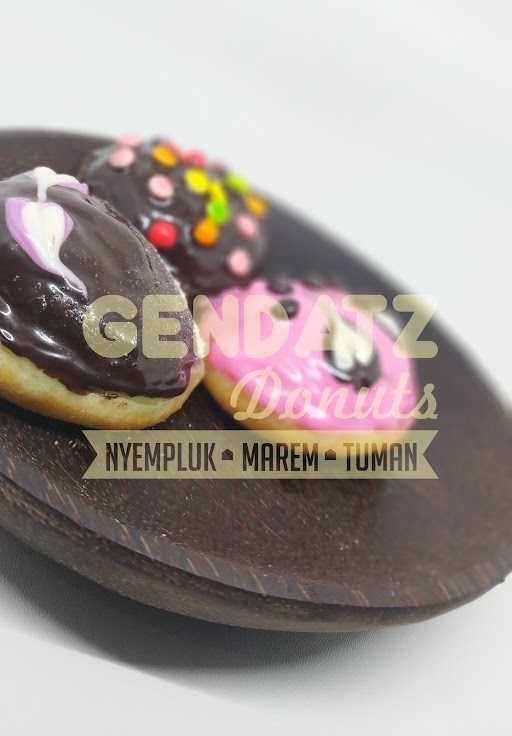 Gendatzz Donuts 3