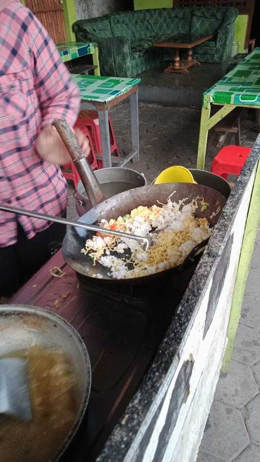 Warung Bakmi Bu Hari 1