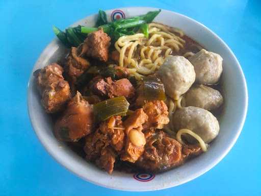 Warung Mie Ayam & Bakso Sami Moro 6