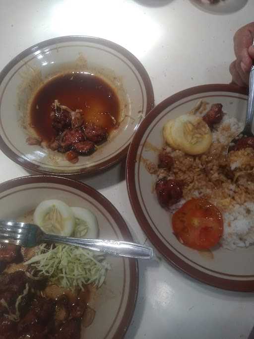 Warung Sate Kambing Bu Sri 4