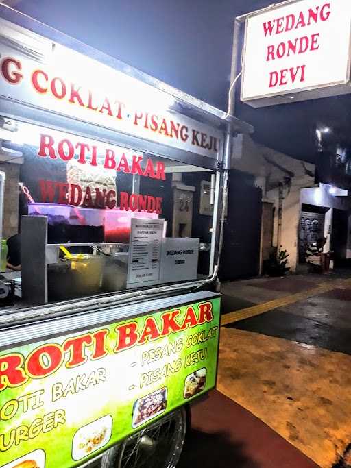 Piscok & Roti Bakar Devi 1