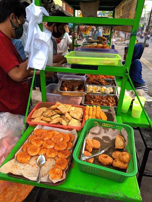 Nasi Uduk Uda Kumis 1