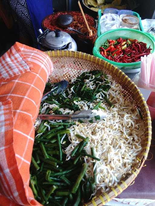 Rujak Kangkung Mba Ros 4