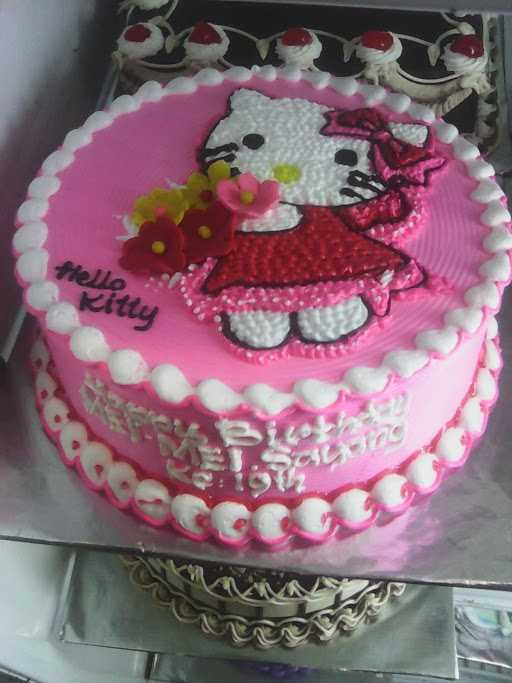 Bob D'Light Cake Dan Bakery 8