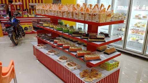 Cake&Bakery Metro Cilegon 6