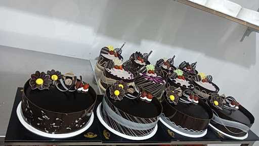 Cake&Bakery Metro Cilegon 5