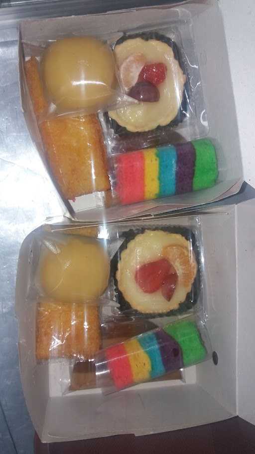 Toko Kue Basah Asgar 8