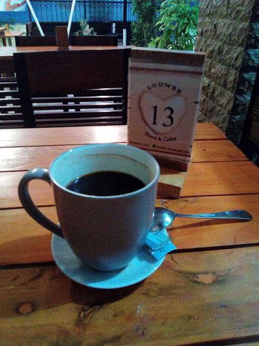 Louwee Food&Coffe Jombang 1