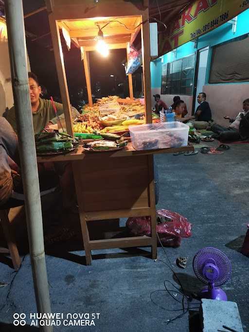 Angkringan Warung Sehat 3