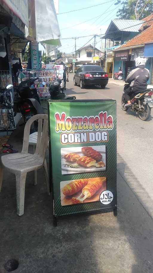 Corn Dog Mozzarella 6