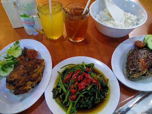 Dapur Dk Dewi Kahyangan 9