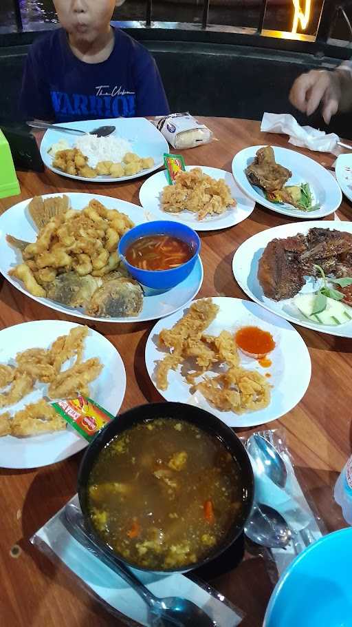 Dapur Dk Dewi Kahyangan 2