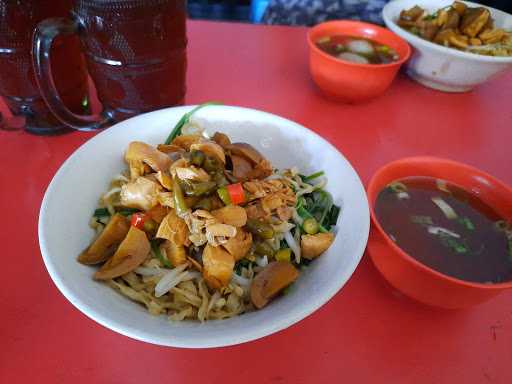 Mie Ayam Kangkung Pertama Cilegon 6