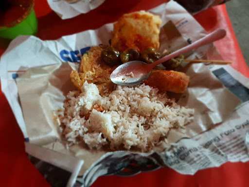 Nasi Uduk & Bandrek Susu Racing 3