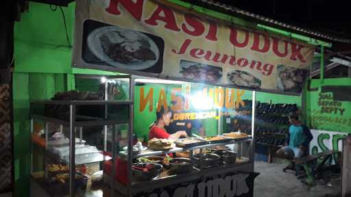 Nasi Uduk Jeunong Gorengan Malam 3