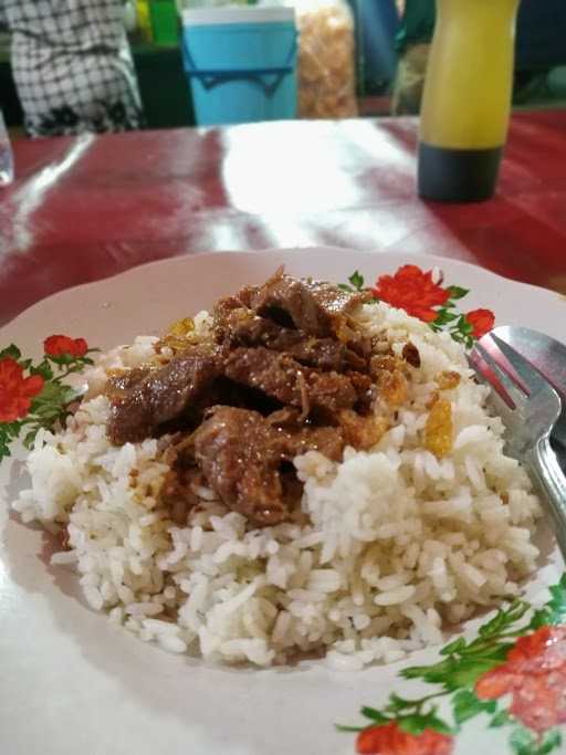 Nasi Uduk Rabeg Pakdhe 7