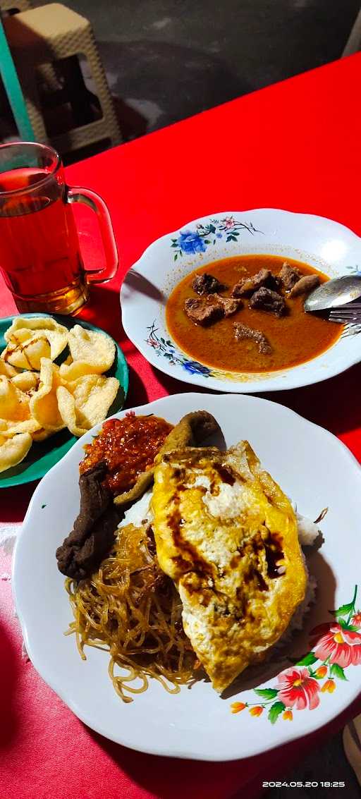 Nasi Uduk Rabeg Pakdhe 2