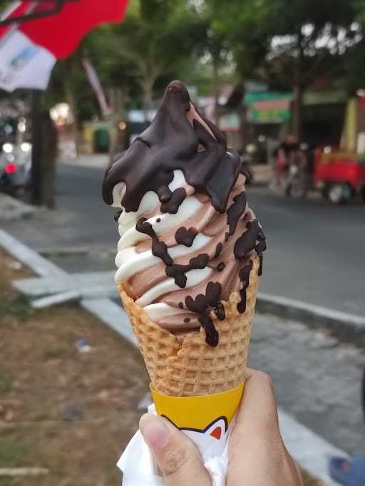 Neko Ice Cream Jombang 6