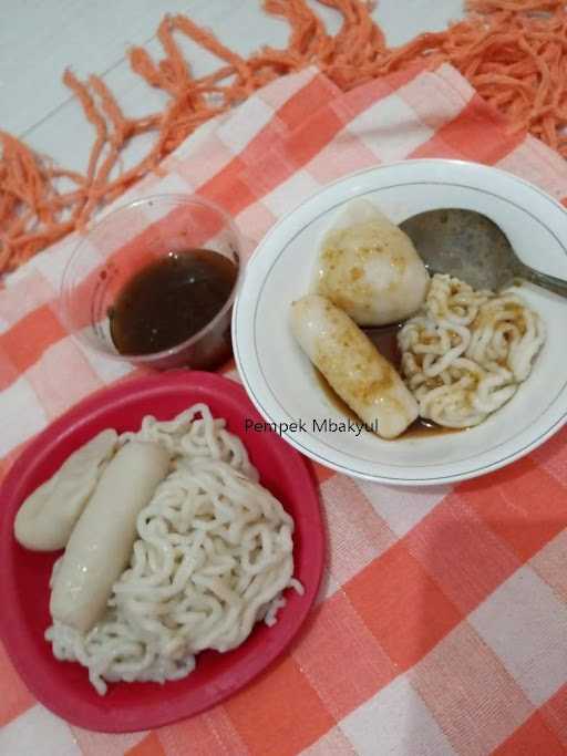 Pempek Mbakyul 8