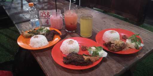 Q5 Steak Jombang 6