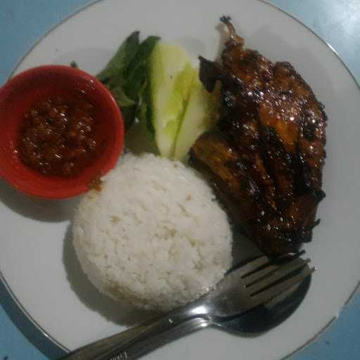 Rumah Makan Sari 1