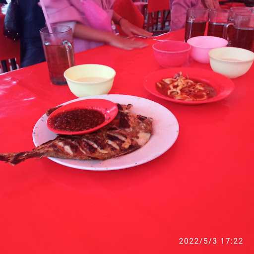 Sea Food Brebes Berhias 8