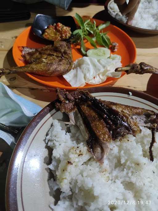 Warung Bebek Selera Anda 4