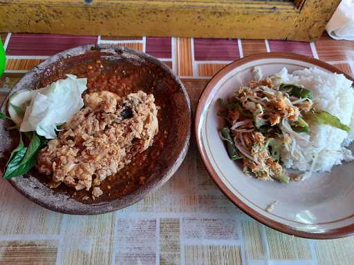 Warung Makan Dindit 6