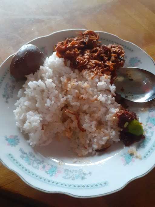 Nasi Merangkat Khas Puyung Pedalaman 1