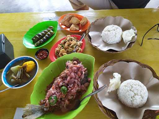 Saung Tepi Sawah - Jonggol Utara 9