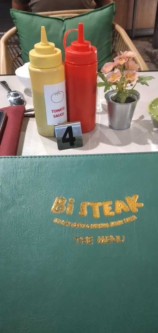 Bisteak Steak Resto Harga Kaki Lima 2