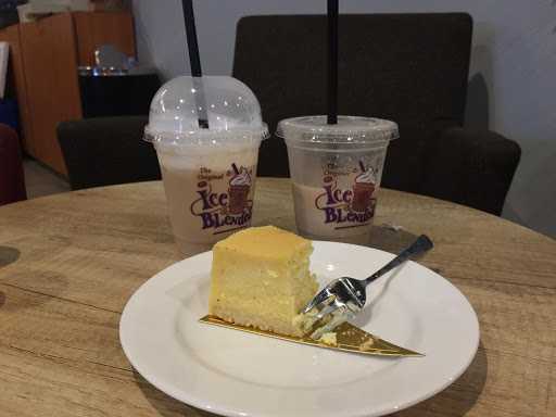 The Coffee Bean & Tea Leaf Jatim Park 5