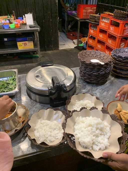 Ayam Tulang Lunak Mbok Surip, Junrejo, Batu 3