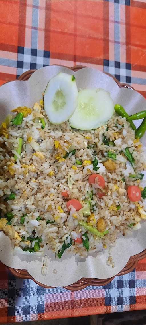 Nasi Goreng Barokah Simpang Lima Junrejo 9