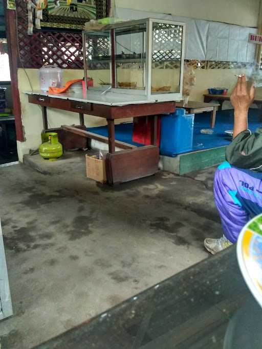 Warung Kopi Bu Marlik 3