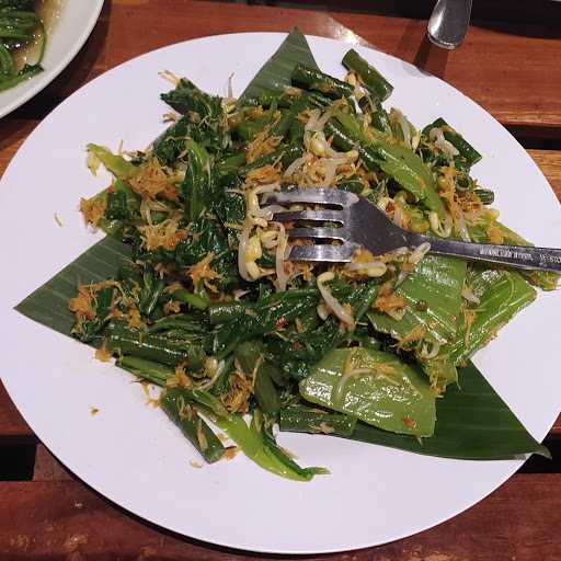 Warung Mbok Sri 5