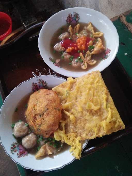 Warung Pempek Bu Eni 7