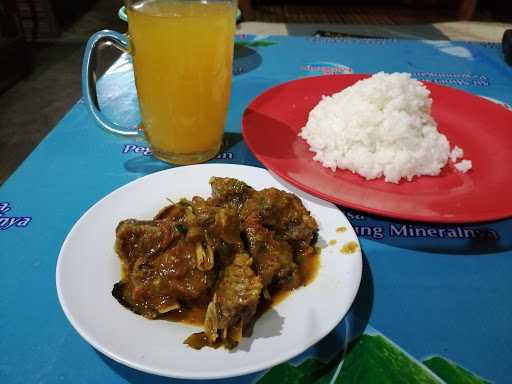 Warung Samanea Rica2 Entok 1