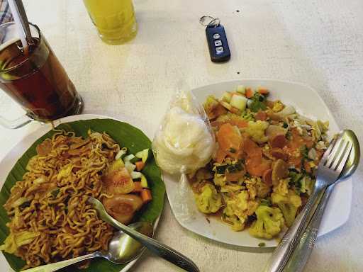 Nasi Goreng Halte Kauman 1