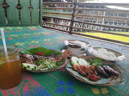 Restoran Bandeng - Rindang 84 Ngebruk 8