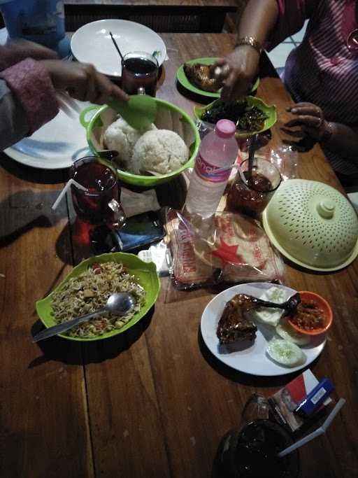 Warung Makan Bu Anik 6