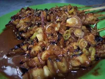 Warung Makan Sate & Gule Kambing 4