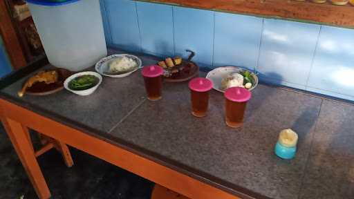 Warung Makan Ibu Sundari 8