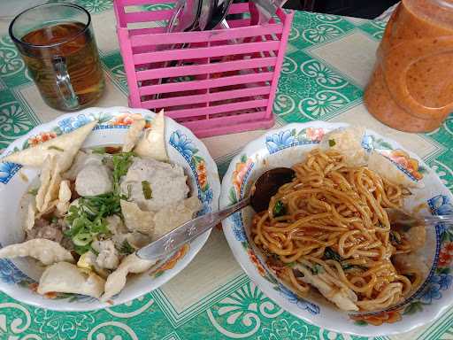 Mie Baso Teh Lilis 9