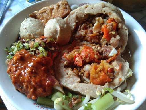 Warung Bakso Gumilang Teh Ayu 4