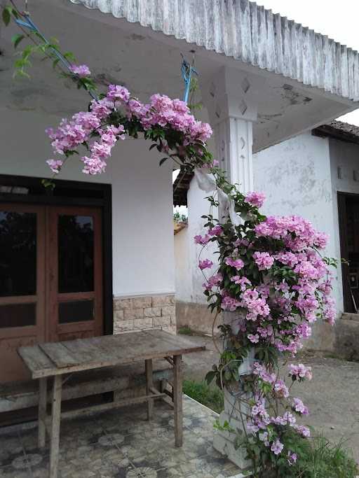 Nada Snack Rumah Bolen Khas Magelang 6