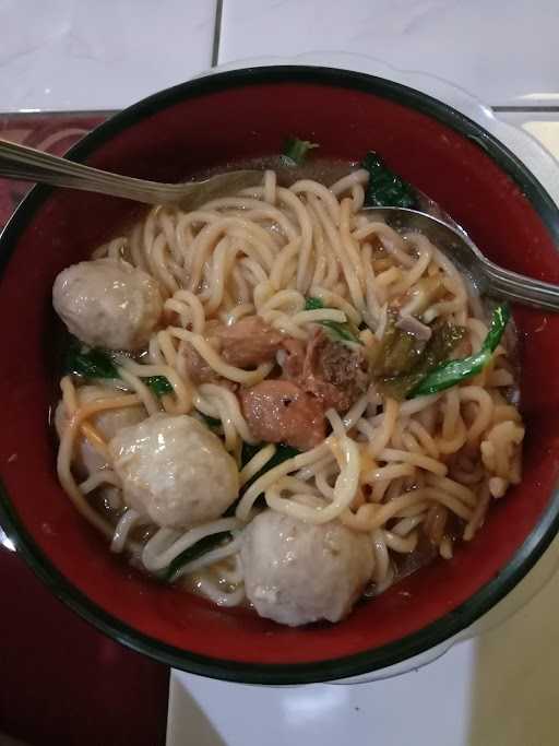 Giant Chicken Noodles And Meatballs 3